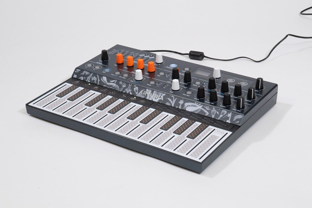 Synthétiseur hybride Arturia MicroFreak