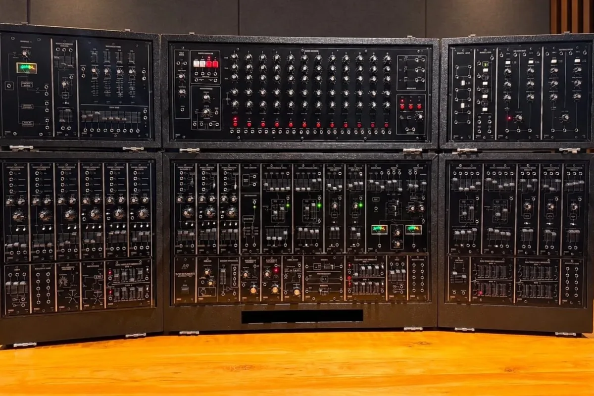Series 700: Analogue Solutions remakes Roland’s System 700
